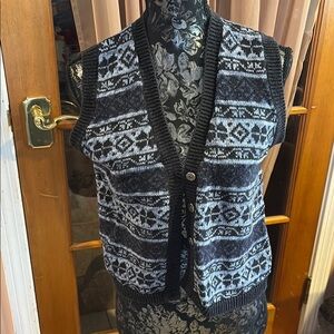 Season Ticket Blue Patterned, Button/front Sweater Vest, S